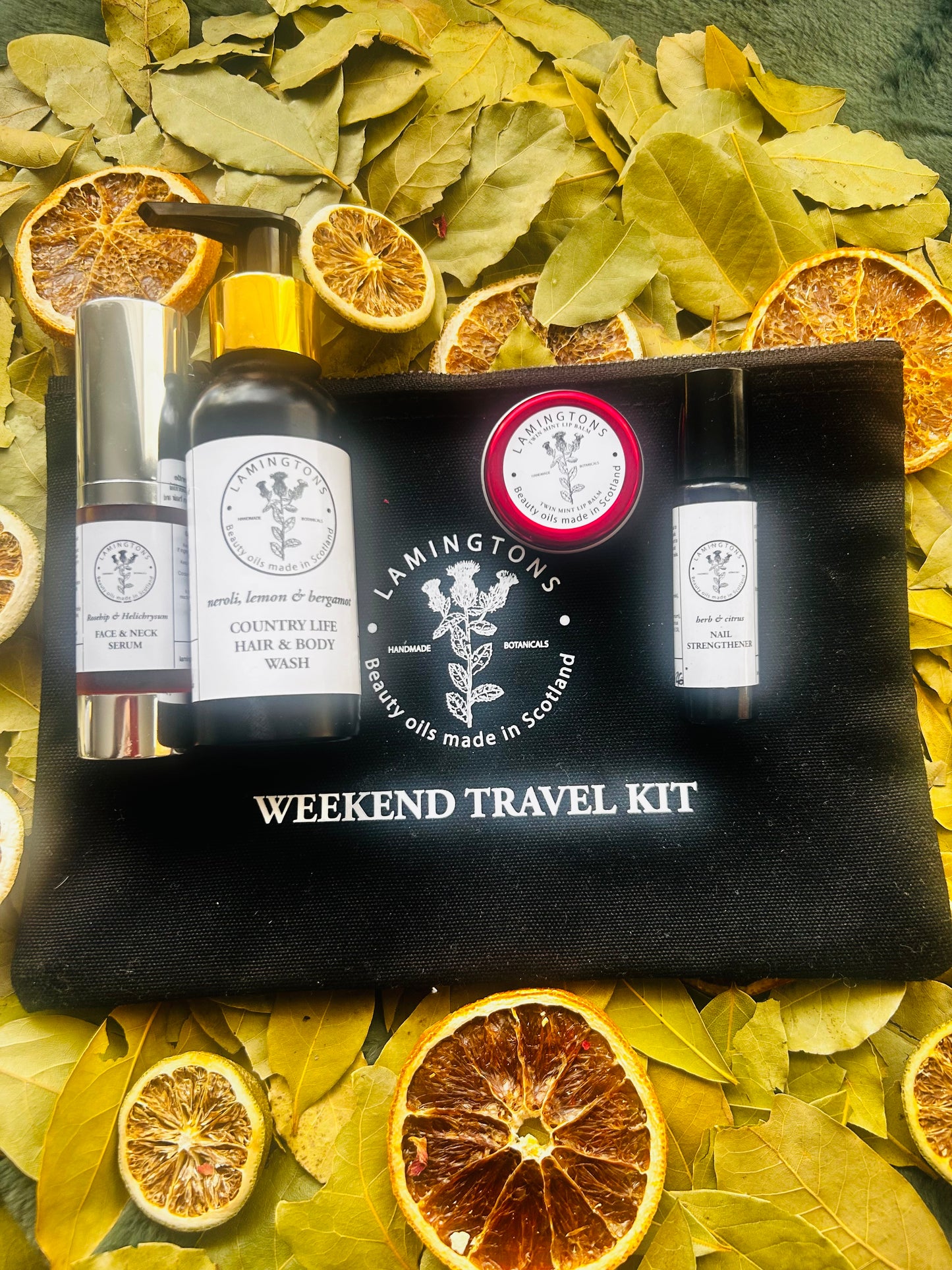 lamington rituals Weekend travel kit with bag.